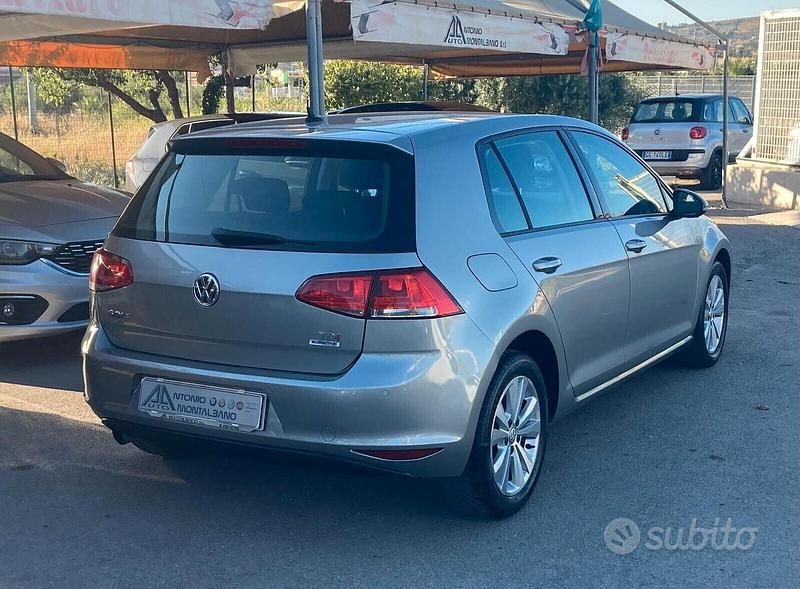 Usata VW Golf VII Comfortline 110 CV (80 kW) 2016 Grigio Berlina