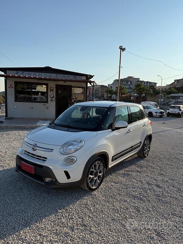 Usata Fiat 500L Trekking 120 CV (88 kW) 2017 Bianco Monovolume