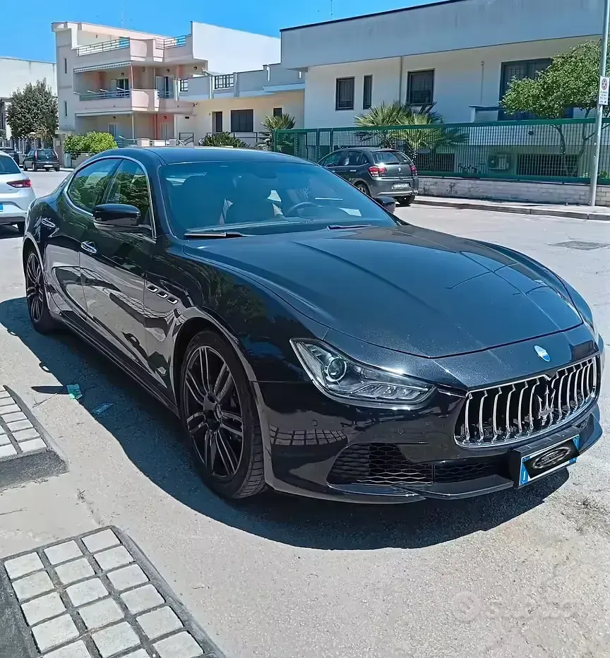 Usata Maserati Ghibli 250 CV (183 kW) 2016 Nero Berlina