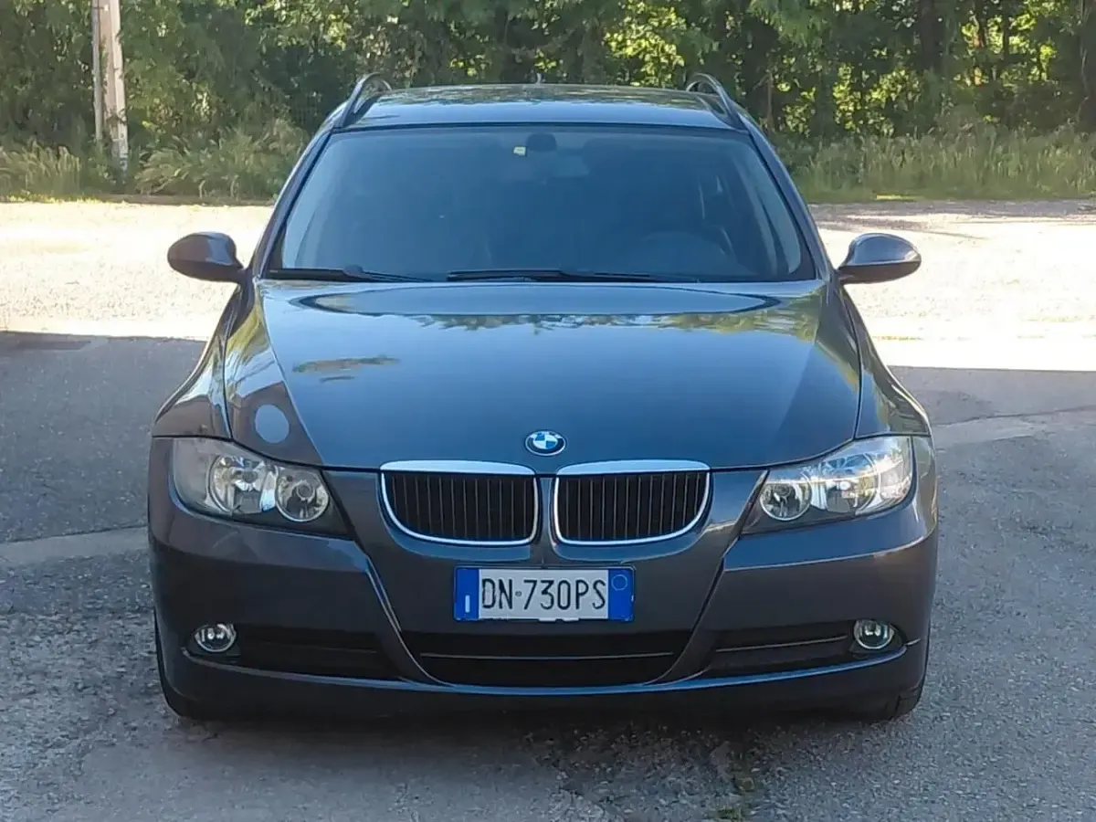 Usata BMW 320 170 CV (125 kW) 2008 Grigio Station wagon