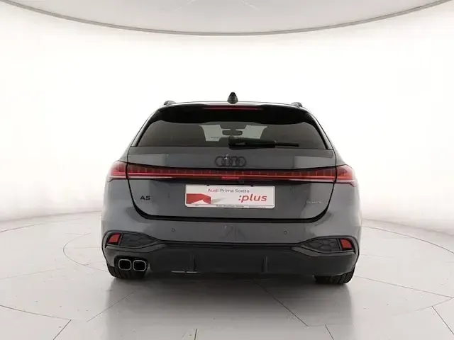 Usata Audi A5 S-Line 204 CV (150 kW) 2025 Grigio daytona perlato Station wagon