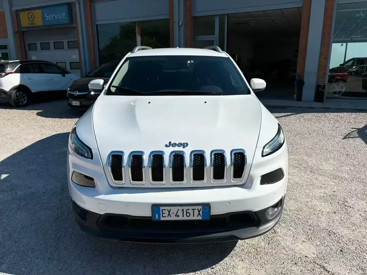 Usata Jeep Cherokee 170 CV (125 kW) 2015 Bianco SUV