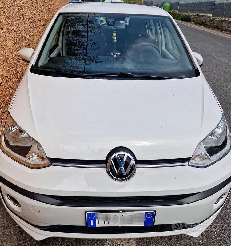 Usata VW up! 70 CV (51 kW) 2017 Bianco Utilitaria