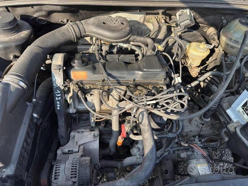 Usata VW Golf III 90 CV (66 kW) 1993 Nero metallizzato Utilitaria