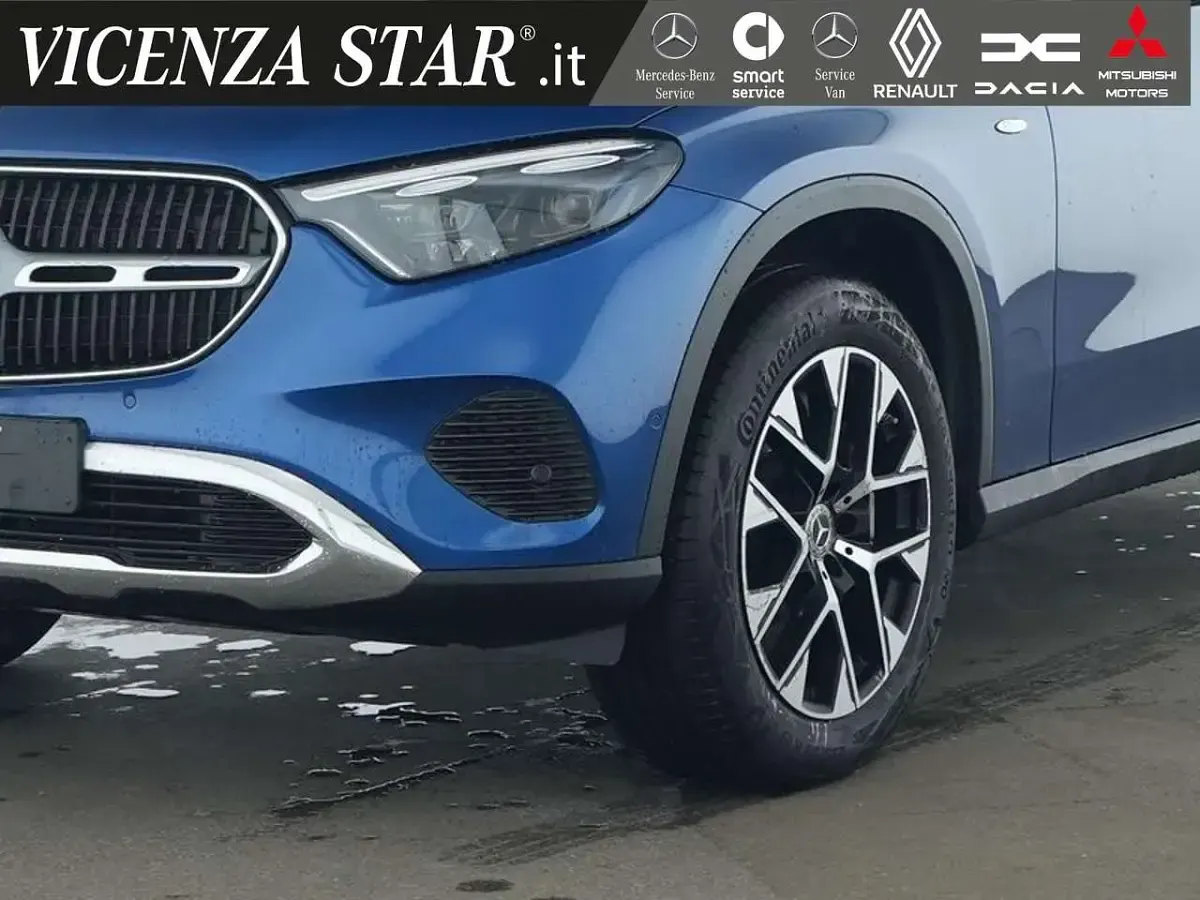 Usata Mercedes GLC300 197 CV (144 kW) 2025 Blu SUV