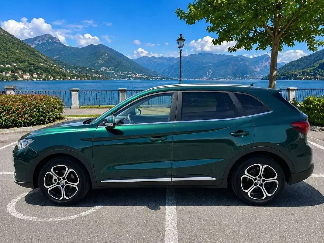 Usata MG ZS Comfort 116 CV (85 kW) 2025 Verde SUV