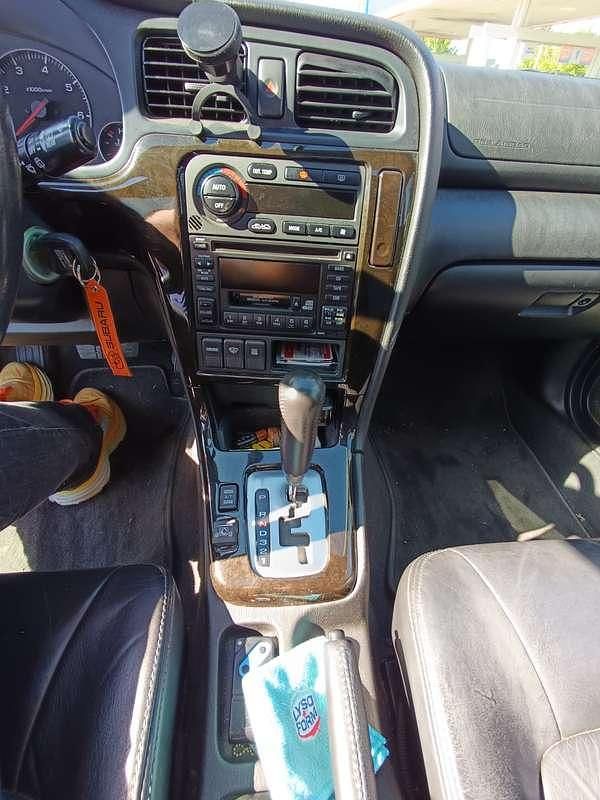 Usata Subaru Legacy 156 CV (114 kW) 2001 Argento Station wagon