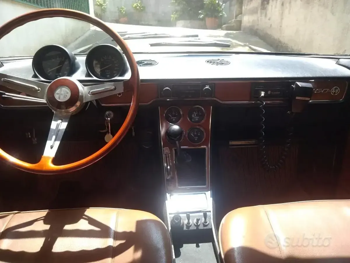 Usata Alfa Romeo 1750 1970 Marrone Berlina