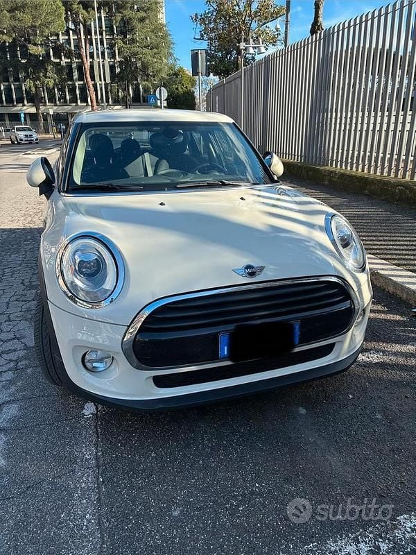 Usata Mini Cooper D 136 CV (100 kW) 2016 Bianco Utilitaria