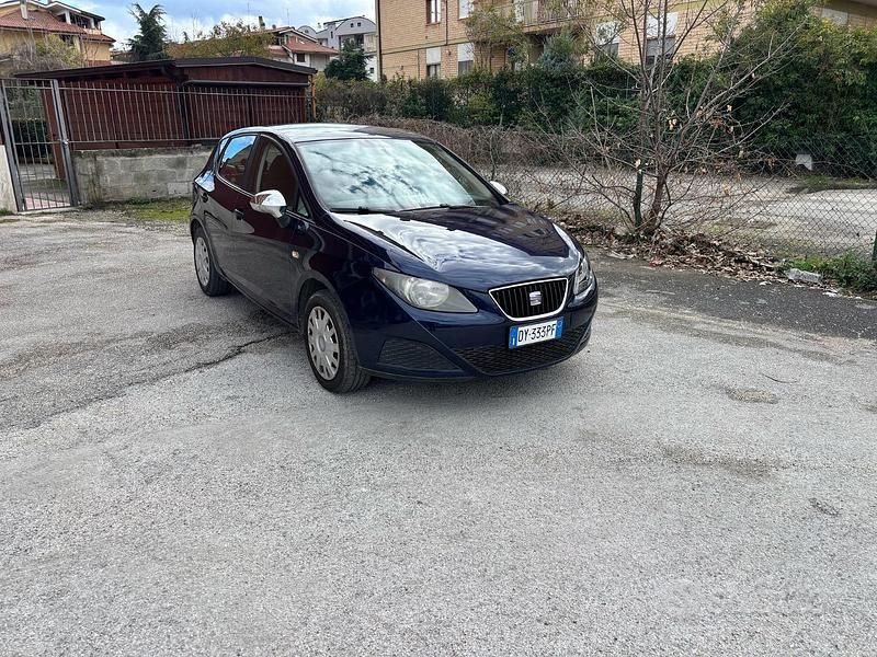 Usata Seat Ibiza 69 CV (50 kW) 2010 Blu Utilitaria