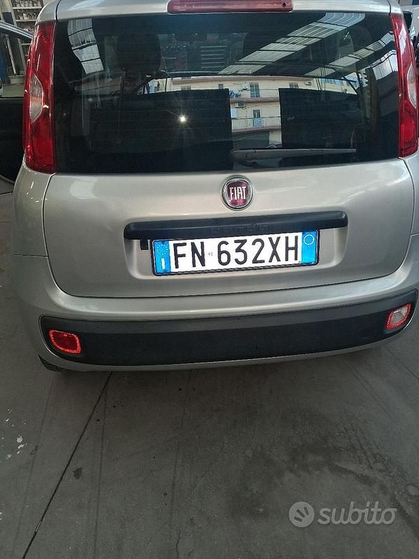 Usata Fiat Panda 69 CV (50 kW) 2016 Grigio Berlina