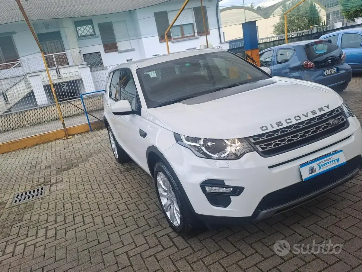 Usata Land Rover Discovery Sport 150 CV (110 kW) 2016 Bianco SUV