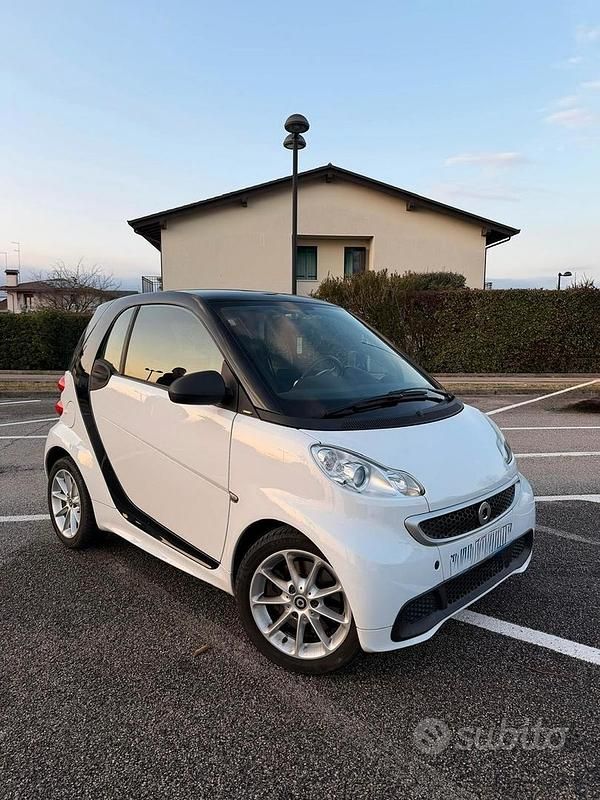 Usata Smart ForFour Passion 2013 Bianco