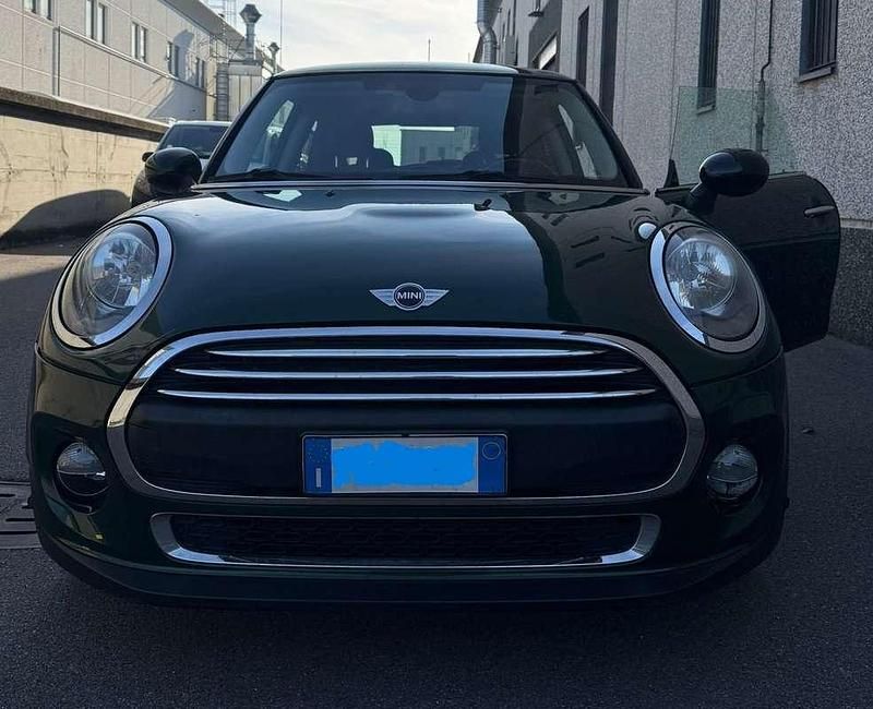 Usata Mini One D Business 95 CV (69 kW) 2016 Verde Utilitaria