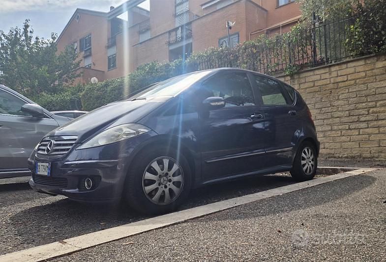 Usata Mercedes A150 Elegance 95 CV (69 kW) 2006 Blu Berlina