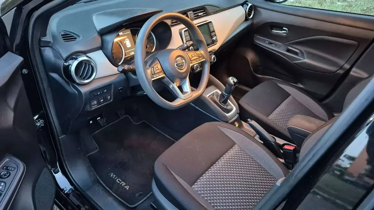 Usata Nissan Micra Acenta 90 CV (66 kW) 2023 Nero Utilitaria
