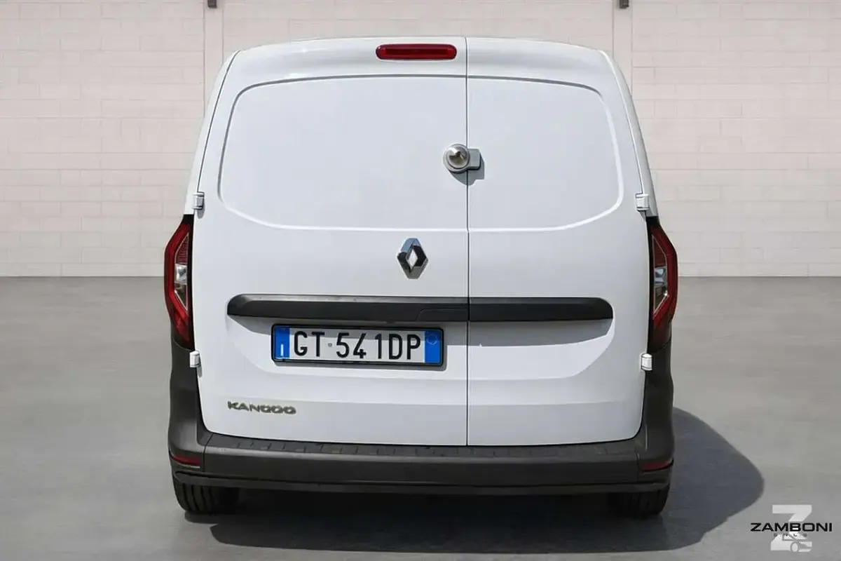 Usata Renault Kangoo 95 CV (69 kW) 2024 Bianco Monovolume