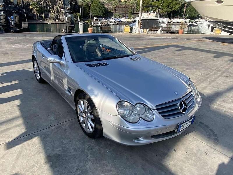 Usata Mercedes SL350 245 CV (180 kW) 2003 Argento Cabrio