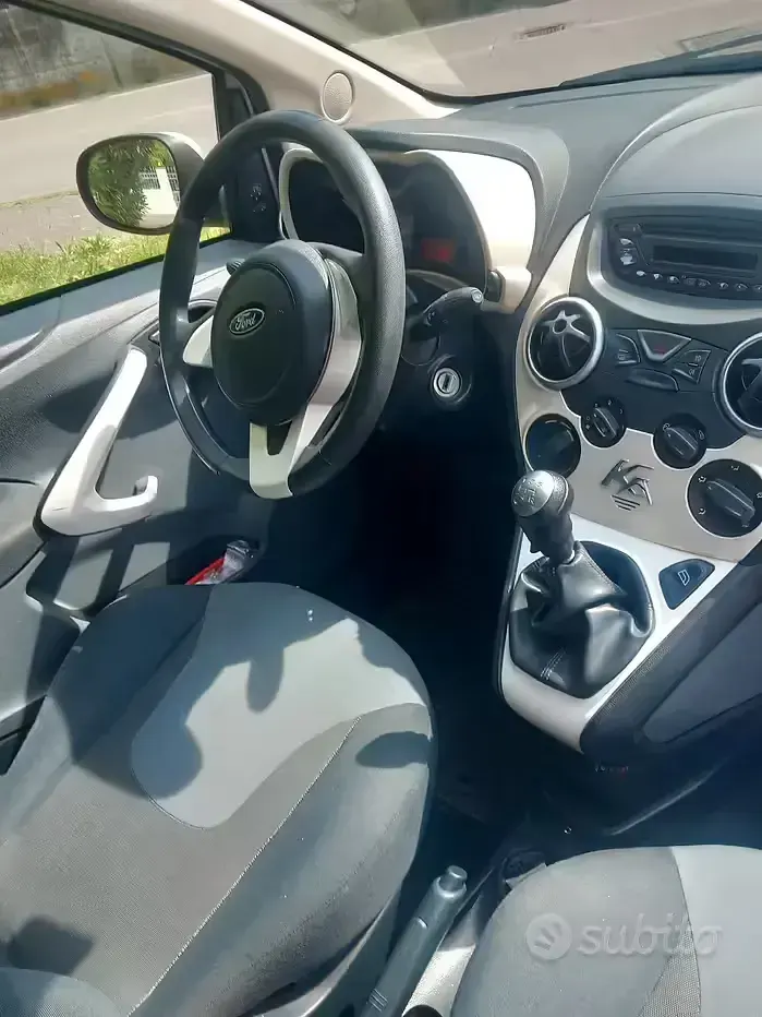 Usata Ford Ka 75 CV (55 kW) 2010 Grigio Utilitaria