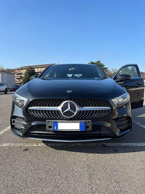 Usata Mercedes A250 Premium 218 CV (160 kW) 2021 Nero Berlina
