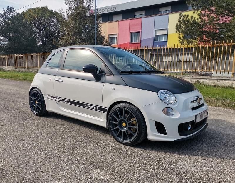Usata Abarth 500C Esseesse 160 CV (117 kW) 2011 Bianco Cabrio