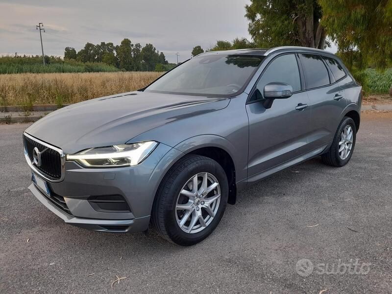 Usata Volvo XC60 Momentum 190 CV (139 kW) 2019 Grigio SUV