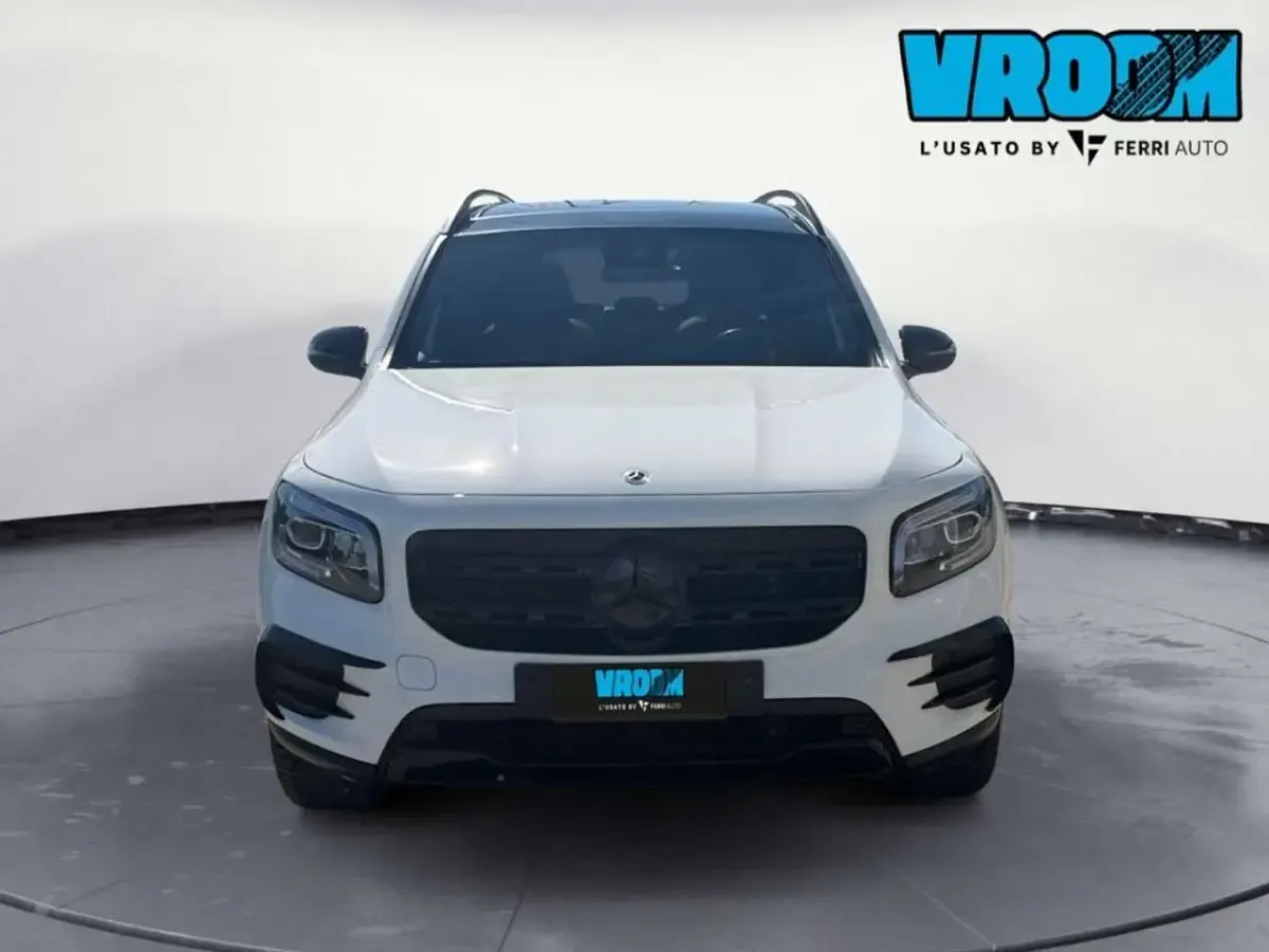 Usata Mercedes GLB200 Premium 150 CV (110 kW) 2022 Bianco SUV