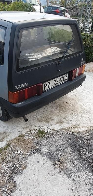 Usata Autobianchi Y10 45 CV (33 kW) 1988 Grigio Utilitaria