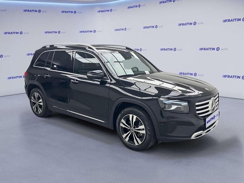Usata Mercedes GLB200 Advanced Plus 163 CV (119 kW) 2024 Nero cosmo SUV