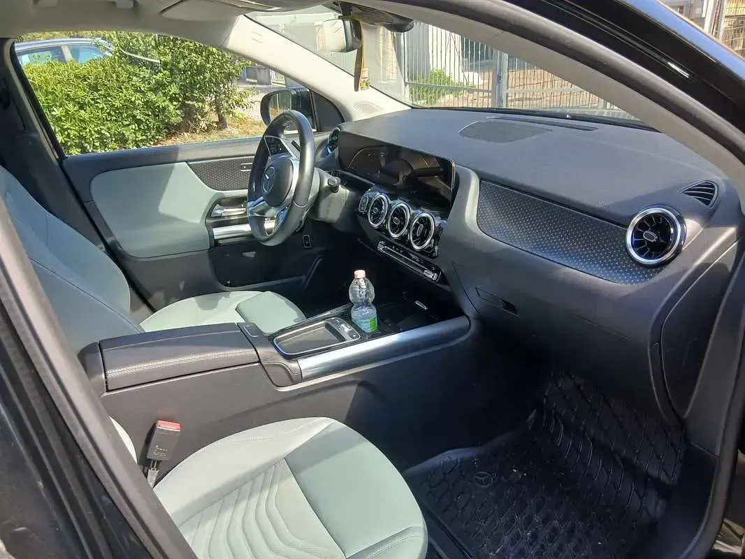Usata Mercedes GLA200 Premium 150 CV (110 kW) 2023 SUV