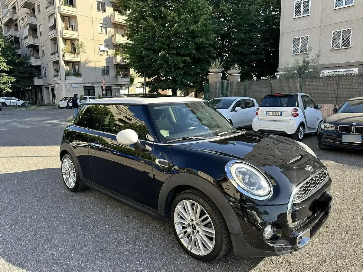 Usata Mini Cooper 2015 Nero Utilitaria