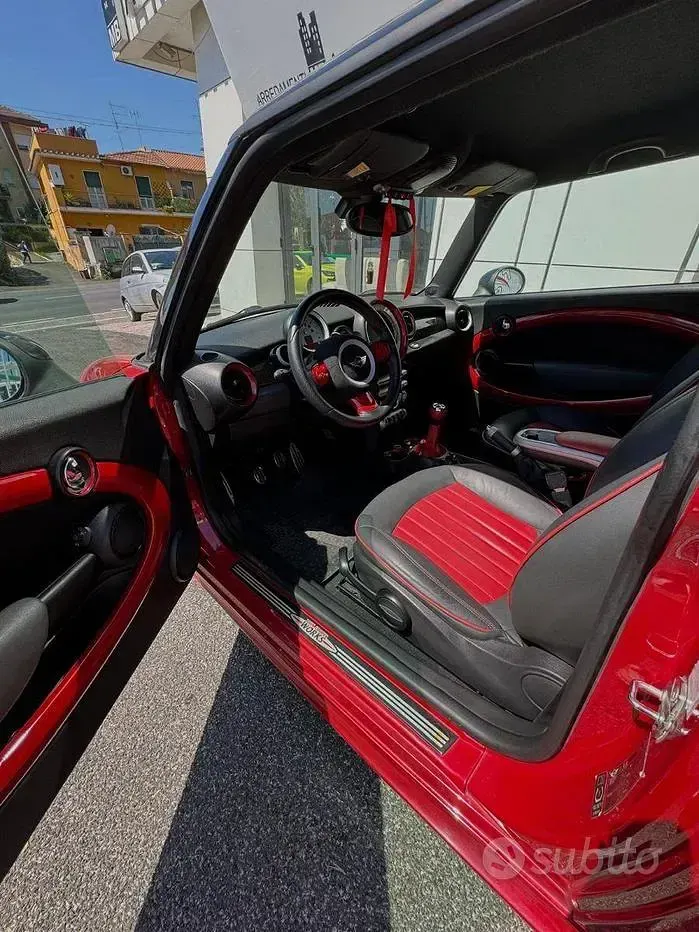 Usata Mini John Cooper Works 211 CV (155 kW) 2008 Utilitaria