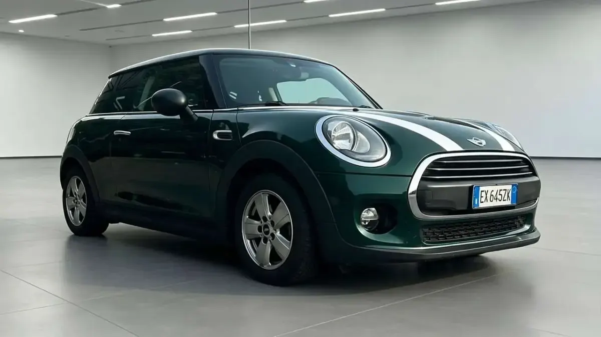 Usata Mini ONE 75 CV (55 kW) 2015 Verde Utilitaria