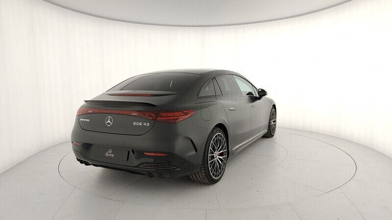 Usata Mercedes EQE AMG 43 Premium Plus 350 kW (476 CV) 2023 Grigio grafite magno Berlina