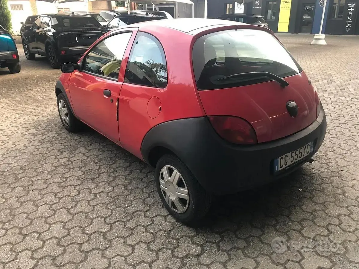 Usata Ford Ka Collection 69 CV (50 kW) 2004 Rosso Utilitaria