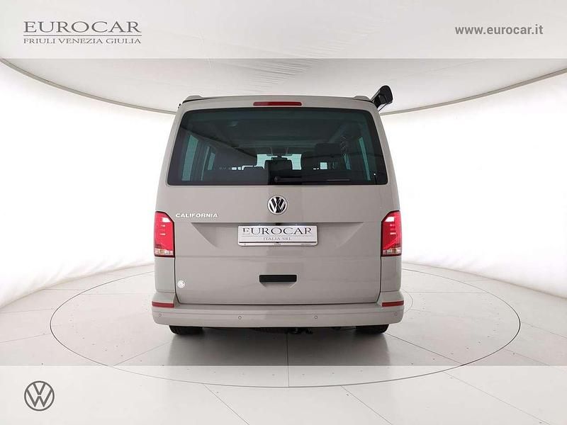 Usata VW California Beach 150 CV (110 kW) 2024 Ascot grey Furgone