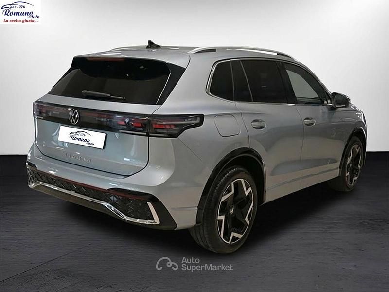 Usata VW Tiguan R-line 151 CV (111 kW) 2025 Gray SUV