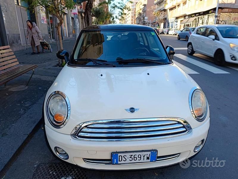 Usata Mini Cooper Coupé 120 CV (88 kW) 2008 Bianco Coupé