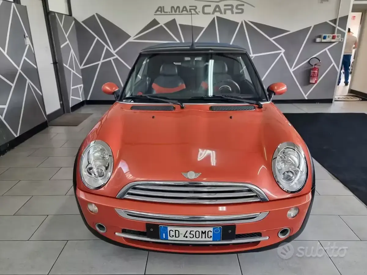 Usata Mini Cooper Cabriolet 116 CV (85 kW) 2004 Arancione Cabrio