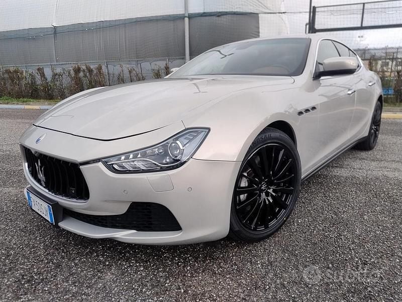 Usata Maserati Ghibli 275 CV (202 kW) 2014 Beige Berlina