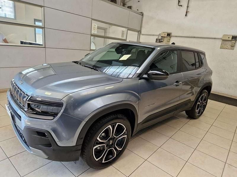 Usata Jeep Avenger Summit 101 CV (74 kW) 2024 Grigio SUV
