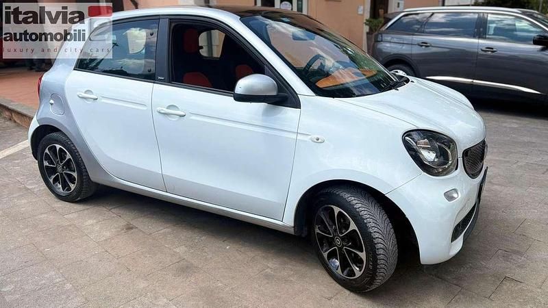 Usata Smart ForFour Passion 71 CV (52 kW) 2018 Other Utilitaria