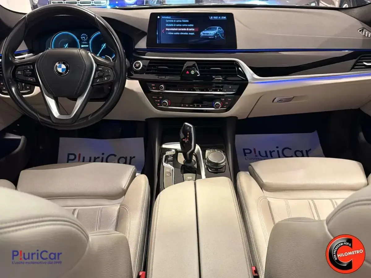 Usata BMW 530e Luxury Line 184 CV (135 kW) 2017 Nero Berlina