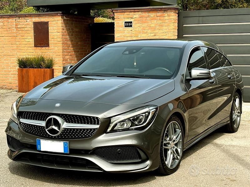 Usata Mercedes CLA220 AMG 177 CV (130 kW) 2017 Grigio Berlina