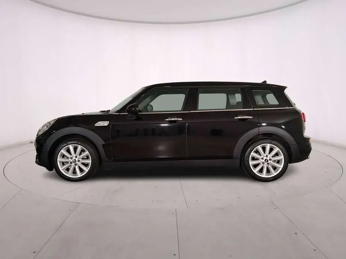 Usata Mini Cooper SD Clubman Hype 190 CV (139 kW) 2017 Midnight black Station wagon