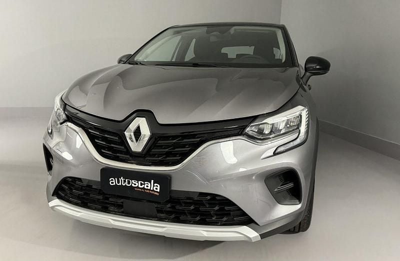 Usata Renault Captur Equilibre 143 CV (105 kW) 2024 Grigio SUV