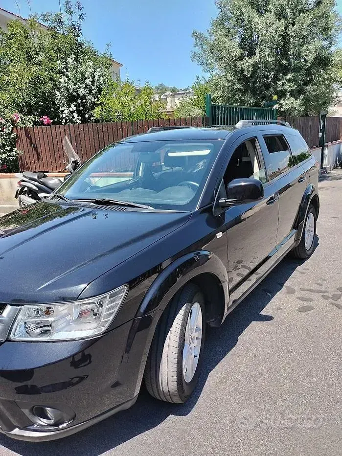 Usata Fiat Freemont 170 CV (125 kW) 2014 Nero SUV