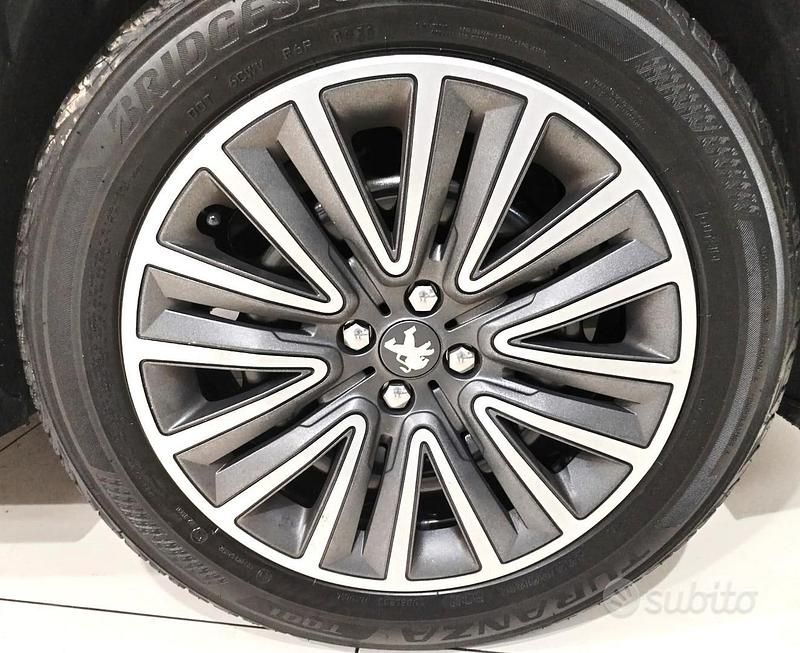 Usata Peugeot 2008 Active 100 CV (73 kW) 2016 Grigio SUV