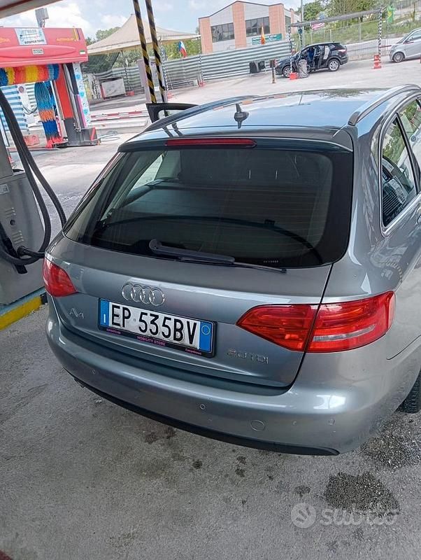 Usata Audi A4 2010 Grigio Station wagon
