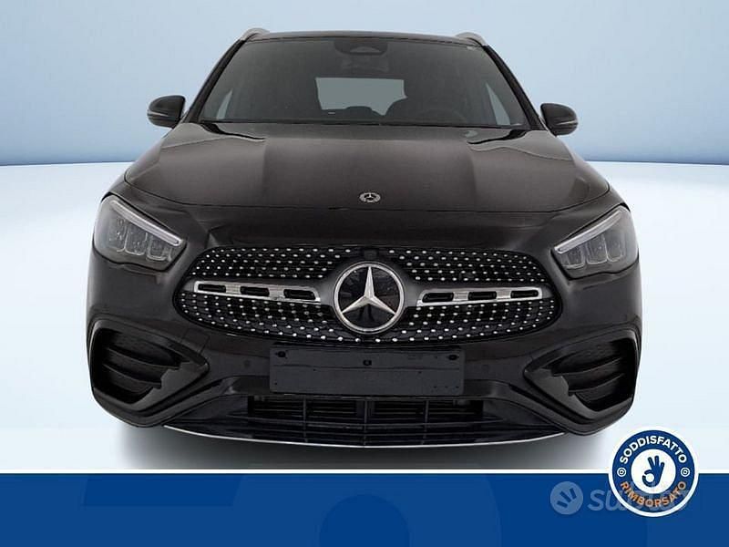 Nuova Mercedes GLA200 AMG 2025 Nero SUV